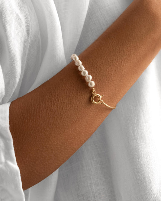 Pearl Bar Bangle