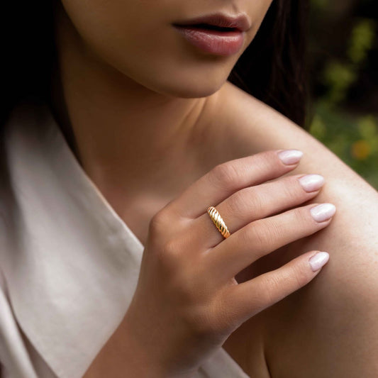 Croissant Ring