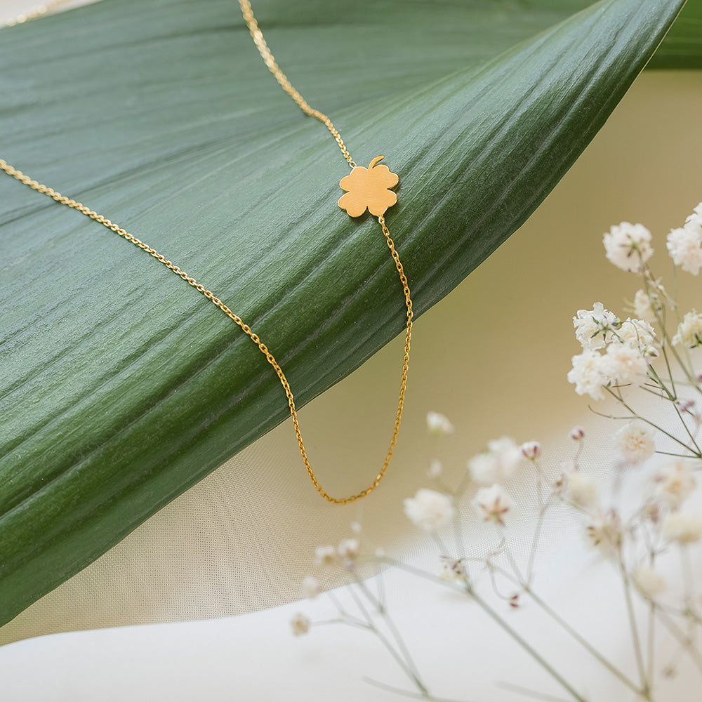 Clover Necklace